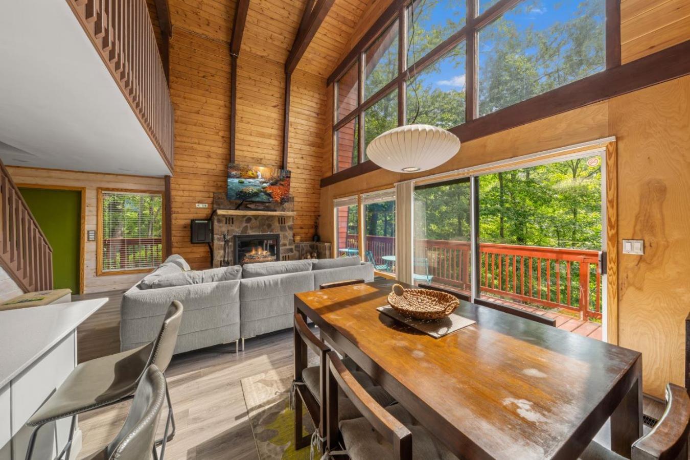 Treetops Chalet - 3Bd/2Bt Boutique Cabin W/Mt Leconte Views In Gatlinburg Exteriör bild