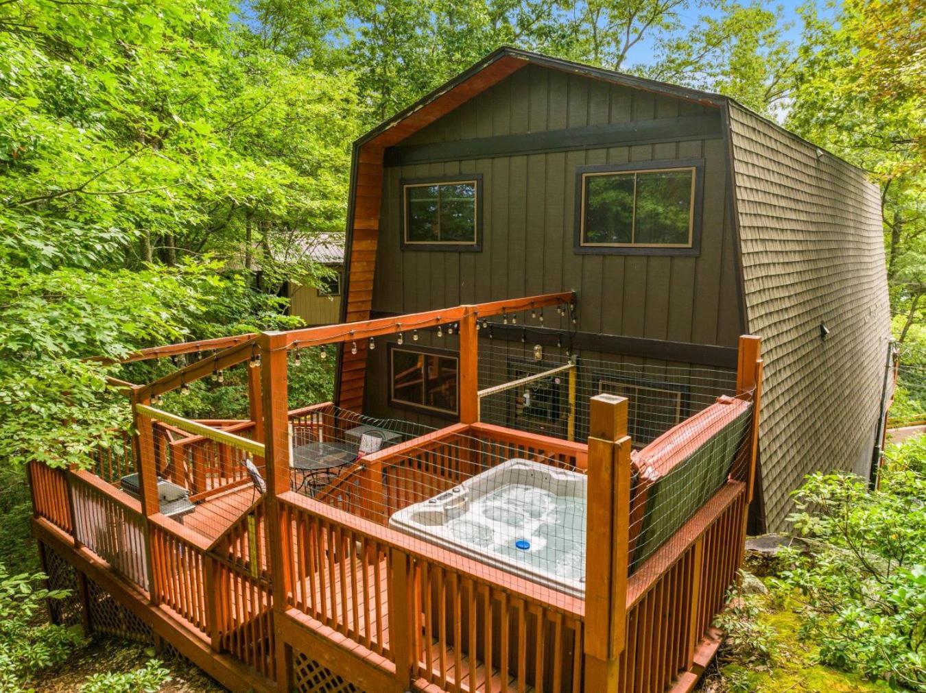 Treetops Chalet - 3Bd/2Bt Boutique Cabin W/Mt Leconte Views In Gatlinburg Exteriör bild